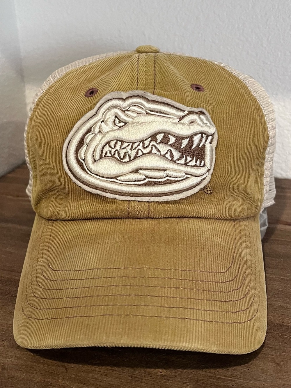 Florida Gators Top of the World Adjustable Snapback Cap Hat Corduroy Mesh Tan UF